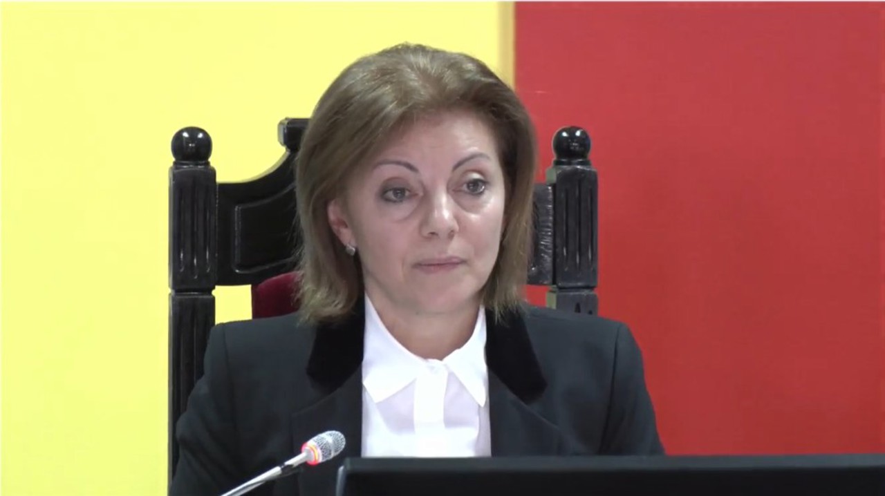 CEC: Moldova voting 'without incident' as polls open