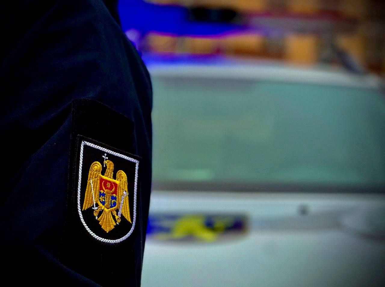 Schema „banii în pericol” continuă: Poliția avertizează persoanele în etate să nu predea economiile