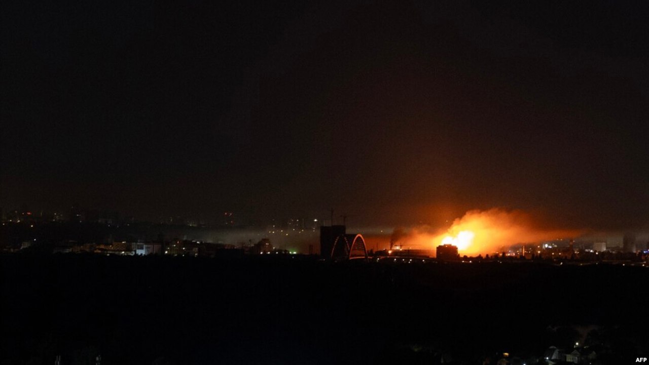 Explozii și incendii într-o zonă industrială din Rusia după un atac cu drone