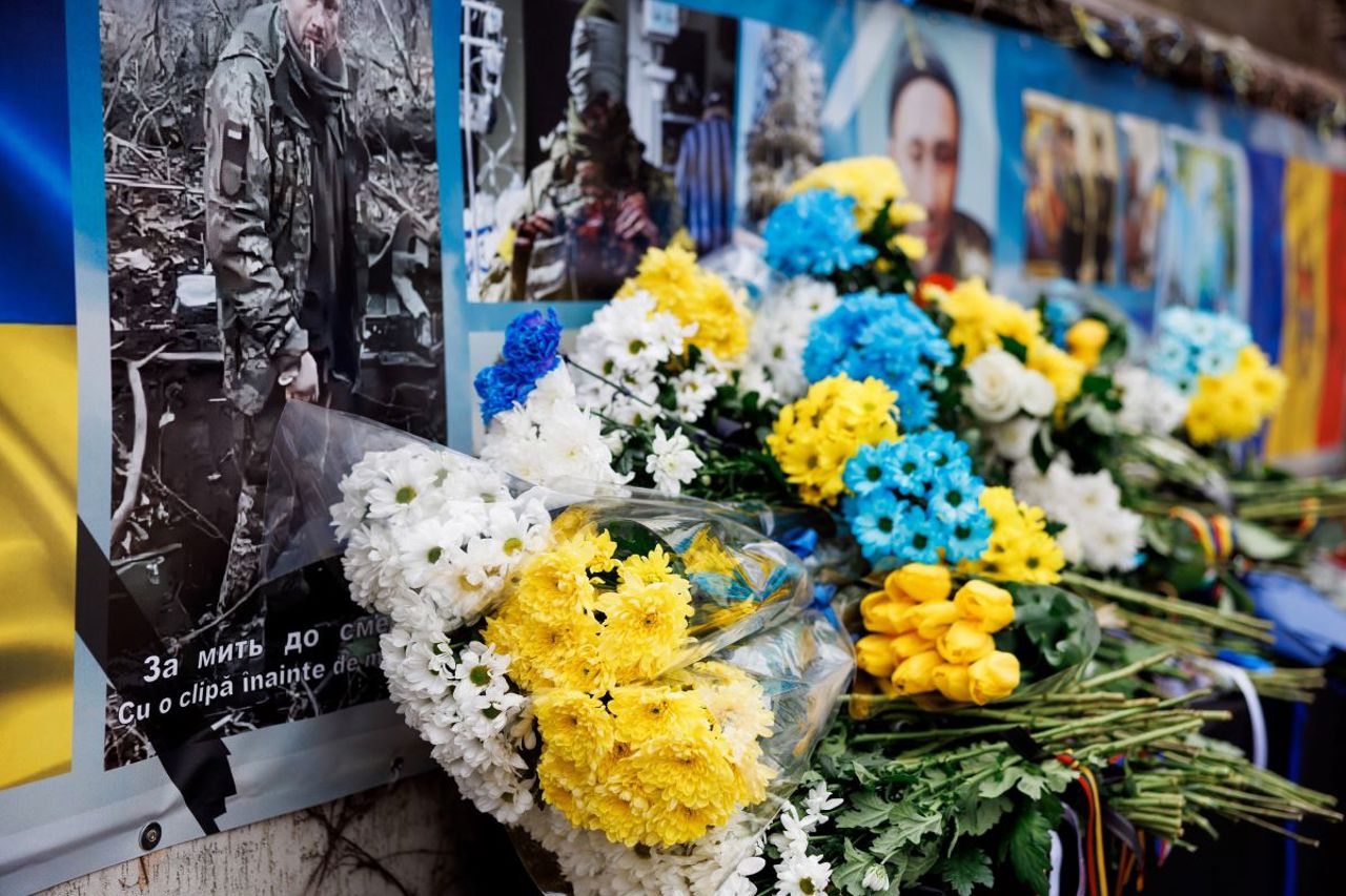 Victimele războiului din Ucraina, comemorate la Chișinău. „Doi ani de unitate și rezistență”