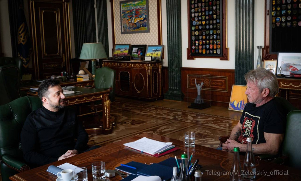 Sean Penn a lipsit de la Oscar pentru a merge în Ucraina: întâlnire cu Zelenski la Kiev 