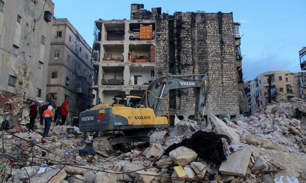 Turcia se confruntă cu un dezastru fără precedent: 13,5 milioane de oameni afectați de cutremurul devastator