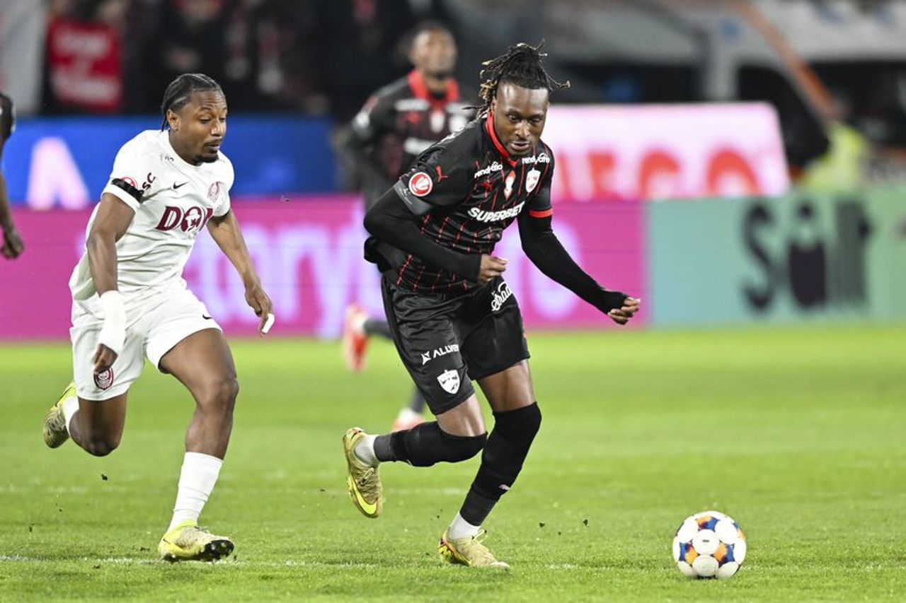 Dinamo București rămâne fără victorie în play-off-ul Superligii românești de fotbal 