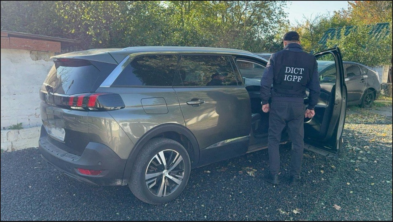 Контрабанда на 4 млн леев: в Молдове обнаружили 14 угнанных во Франции автомобилей