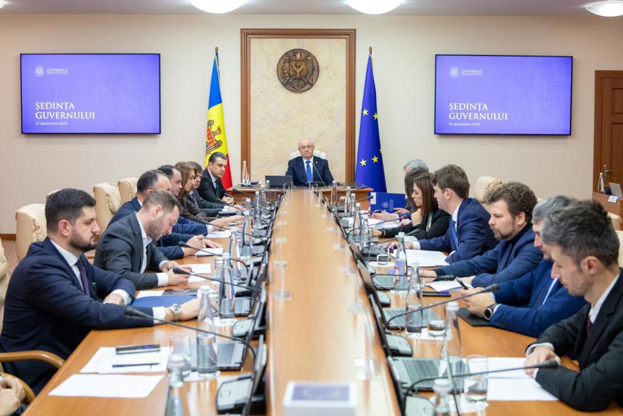 Primele 100 de zile ale Guvernului Munteanu: „Cetățenii nu au văzut ce are de gând să întreprindă Executivul pe plan economic, social”