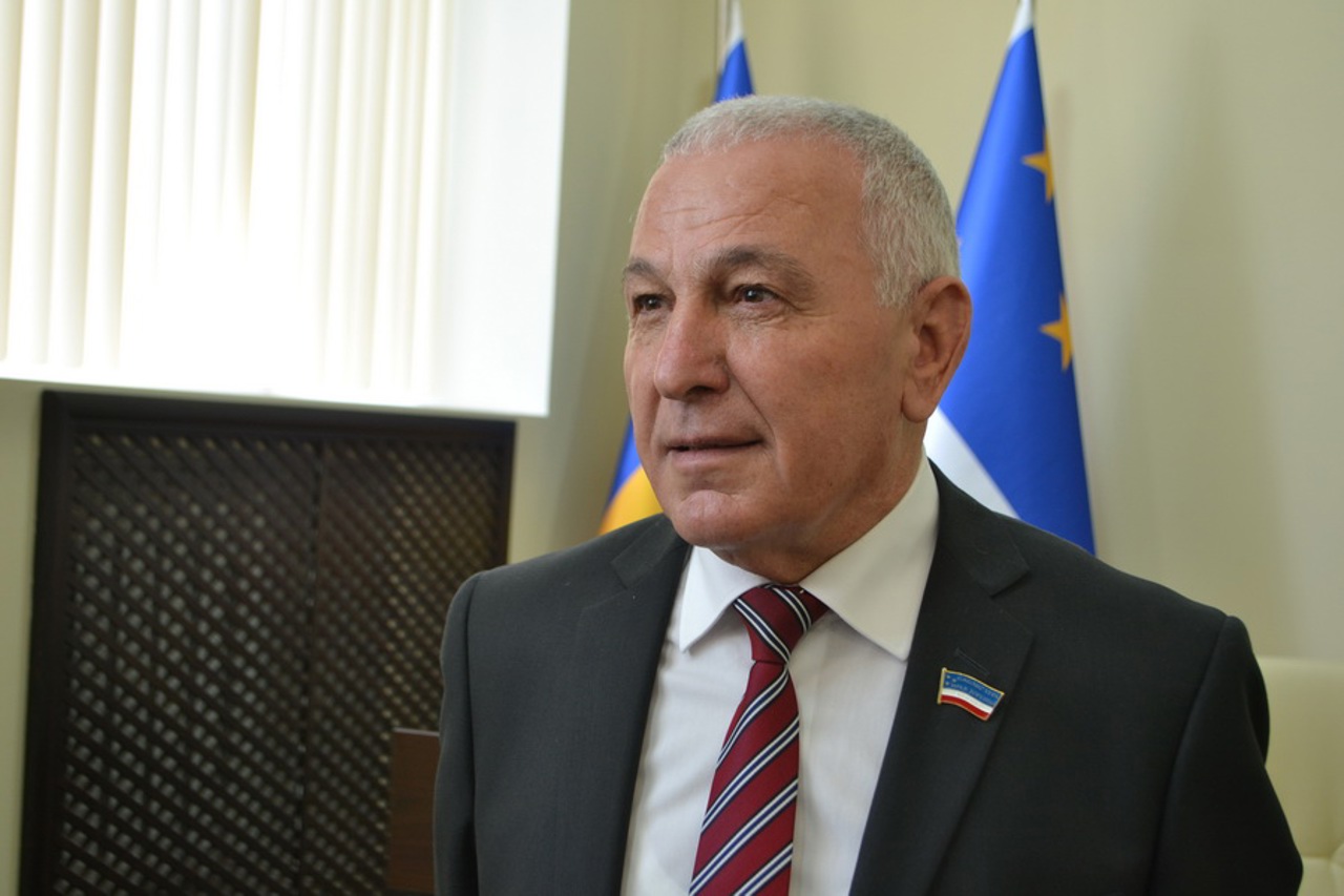 Judecătoria Chișinău obligă MAE să restituie pașaportul diplomatic președintelui AP de la Comrat