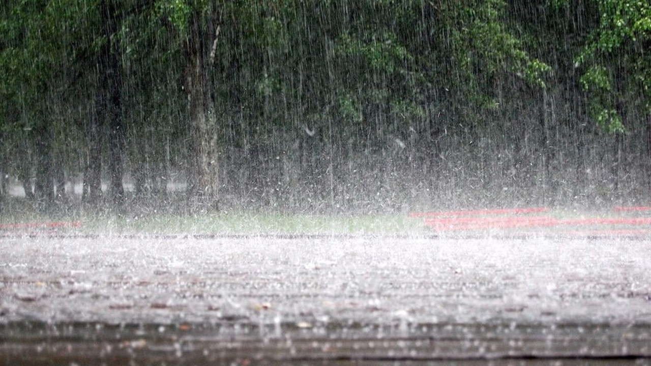 Yellow alert for heavy rain nationwide, in effect until Friday morning