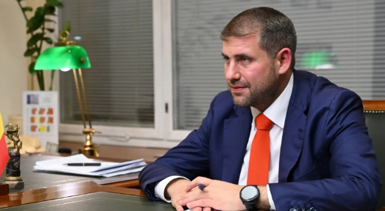 Peste două miliarde de dolari pentru războiul Kremlinului: Cum a ajutat Ilan Șor Moscova să ocolească sancțiunile internaționale