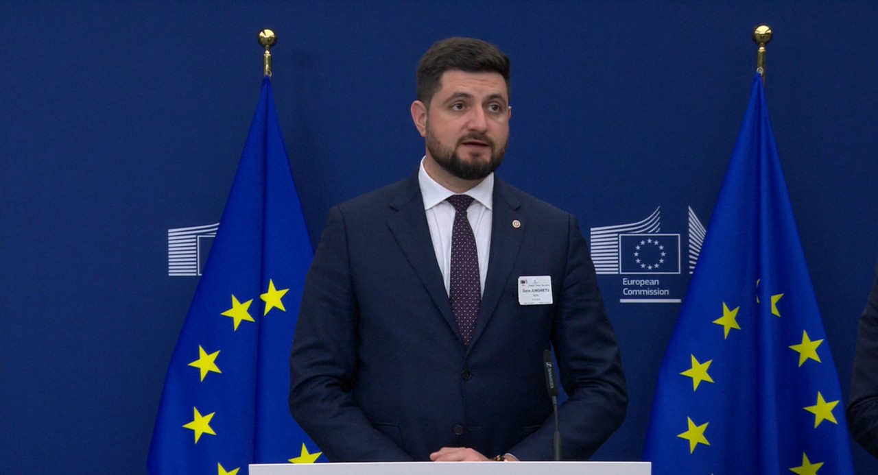 Viitorul energiei este „verde și integrat”. Ministrul Junghietu, la Bruxelles: „Capacitatea instalată a depășit 1 gigawatt și nu ne oprim aici”