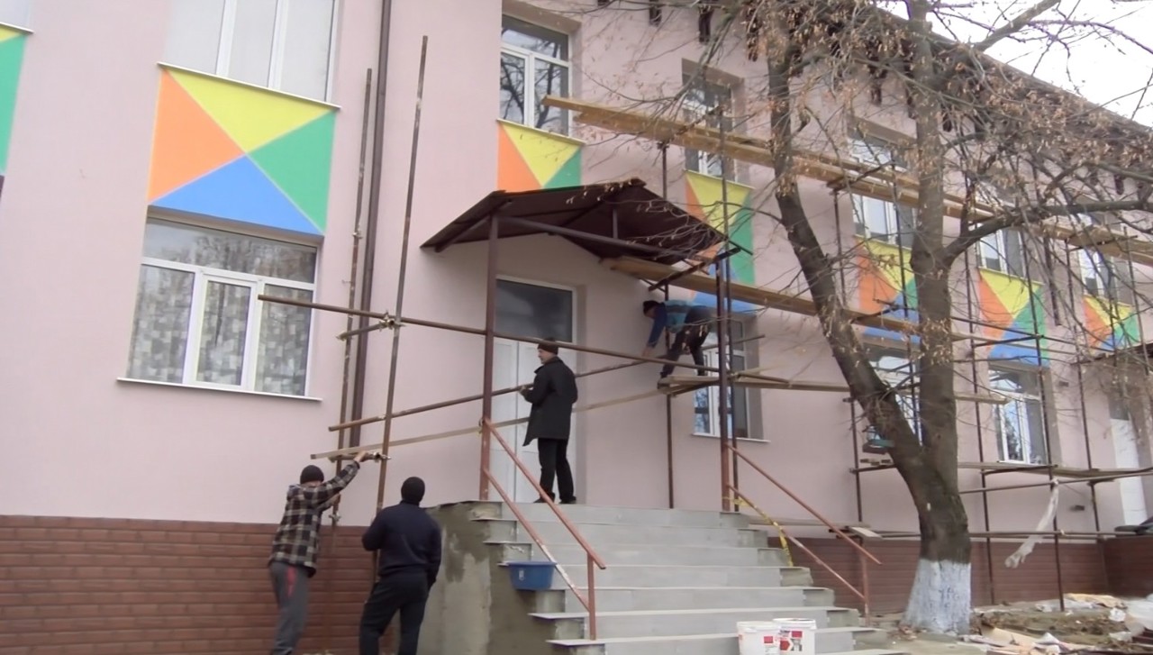 Programul „Satul European 2” // În satul Vărvăreuca este termoizolată instituția preșcolară   