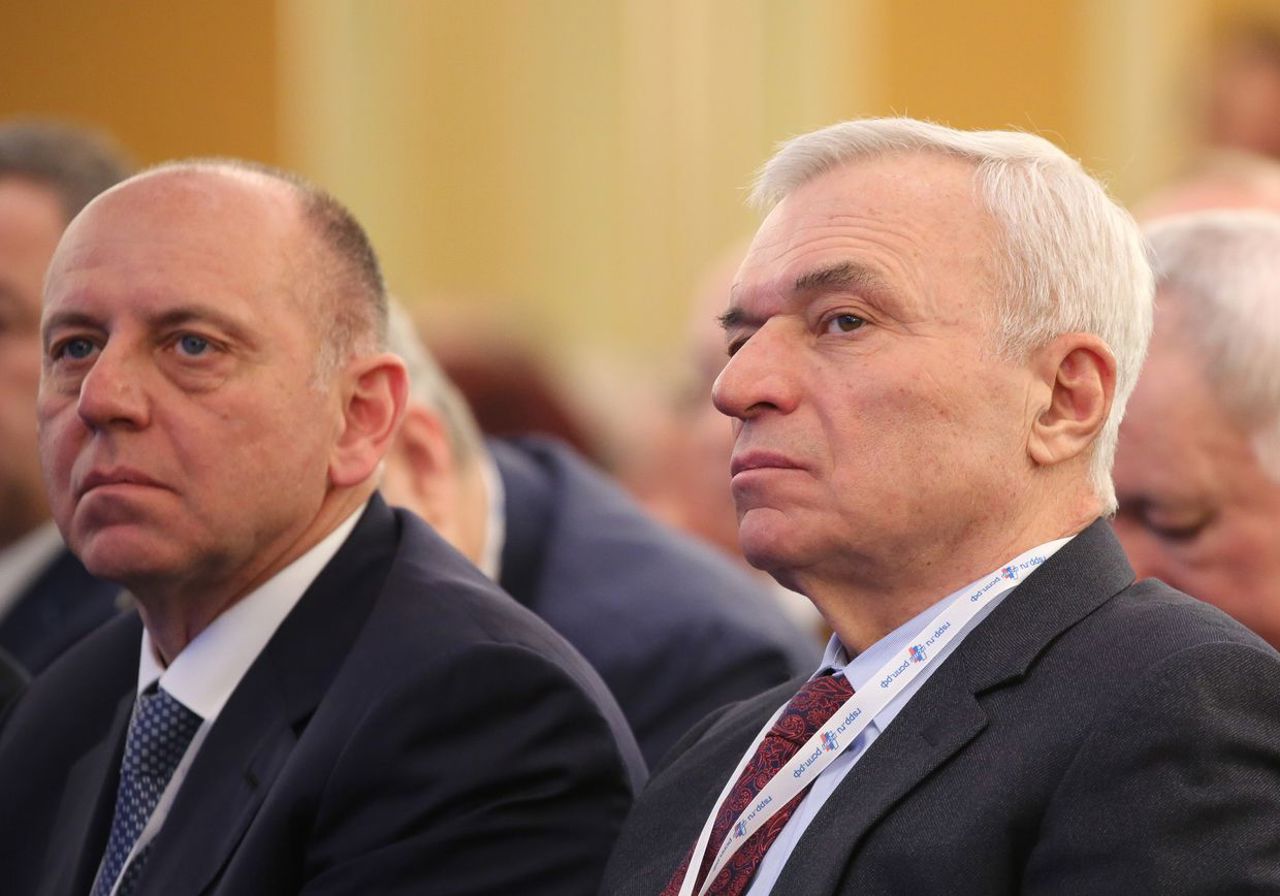 Bloomberg: Elita rusă retrage 50 de miliarde de dolari din țările europene „neprietenoase”