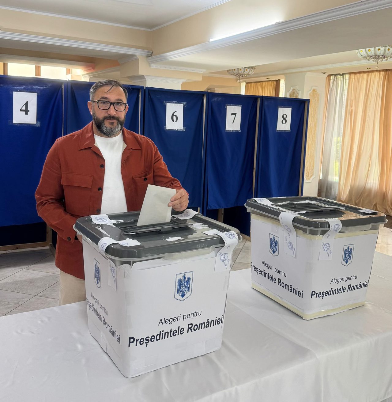 Alegerile prezidențiale din România // Ultima zi în care moldovenii cu cetățenie română pot vota 1 74f93d4d 7ecb 40ef b85c baa23c4c7a28