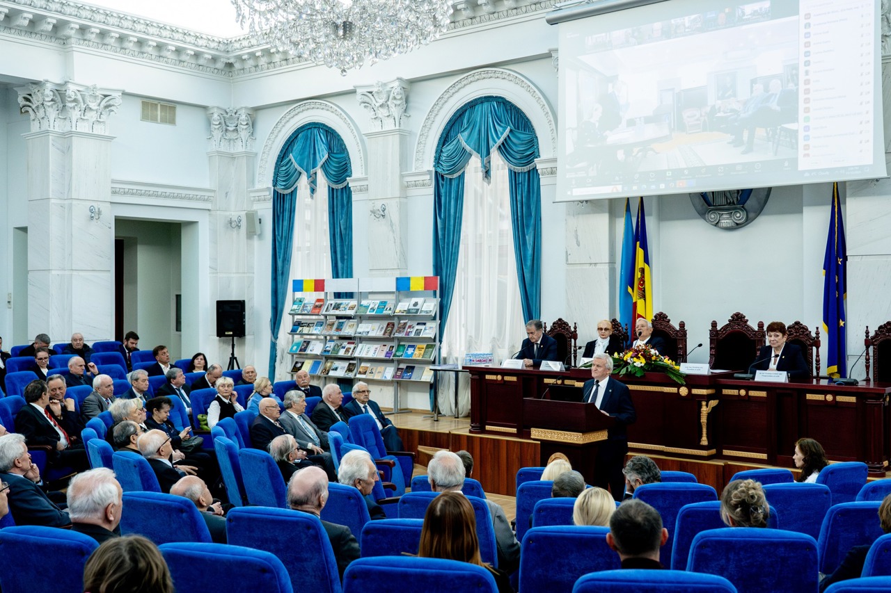 Scientists honoured at International Science Day