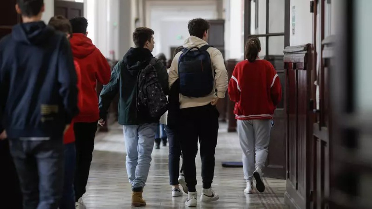 Drug testing in schools deemed risky; authorities urge prevention through education