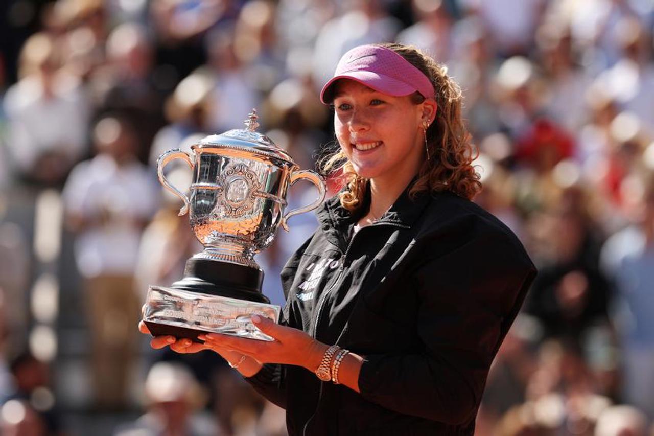 Mirra Andreeva a triumfat la Roland Garros!