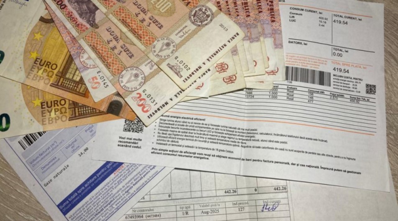 Locuitorii cu venituri mici din Chișinău spun că nu au primit din partea municipalității compensații pentru energia termică. Explicațiile Primăriei