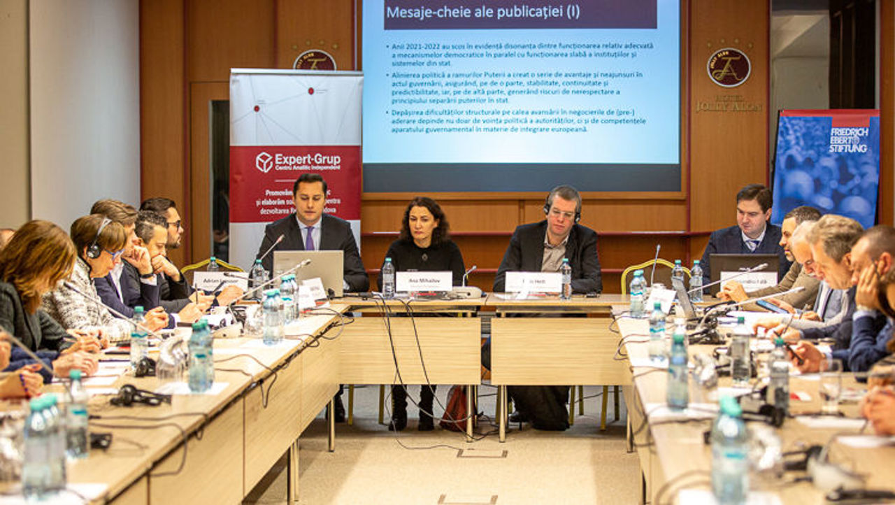 Escaladarea riscurilor de securitate din regiune este cea mai mare provocare pentru economia Republicii Moldova, opinii