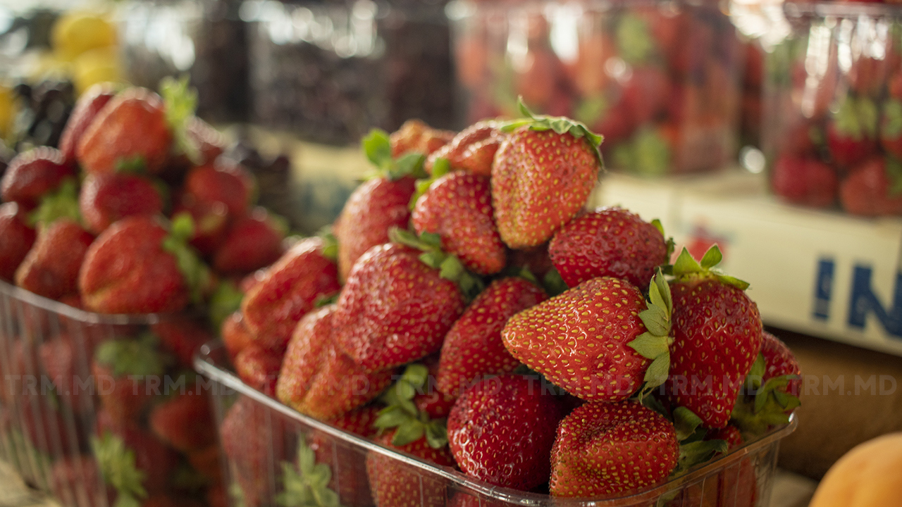 Înghețurile din primăvară pun în pericol recolta de pomușoare