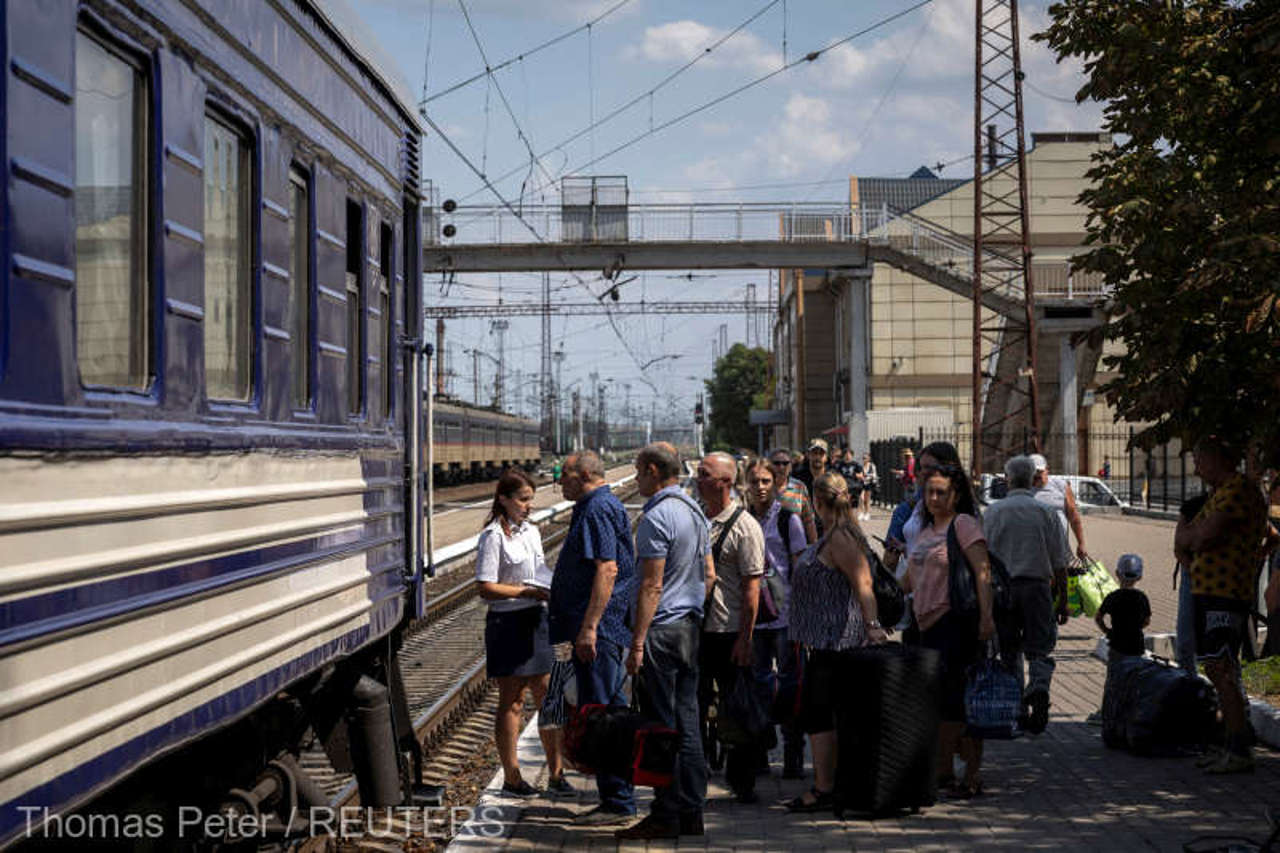 Ucraina a ordonat evacuarea civililor din mai multe orașe din estul țării