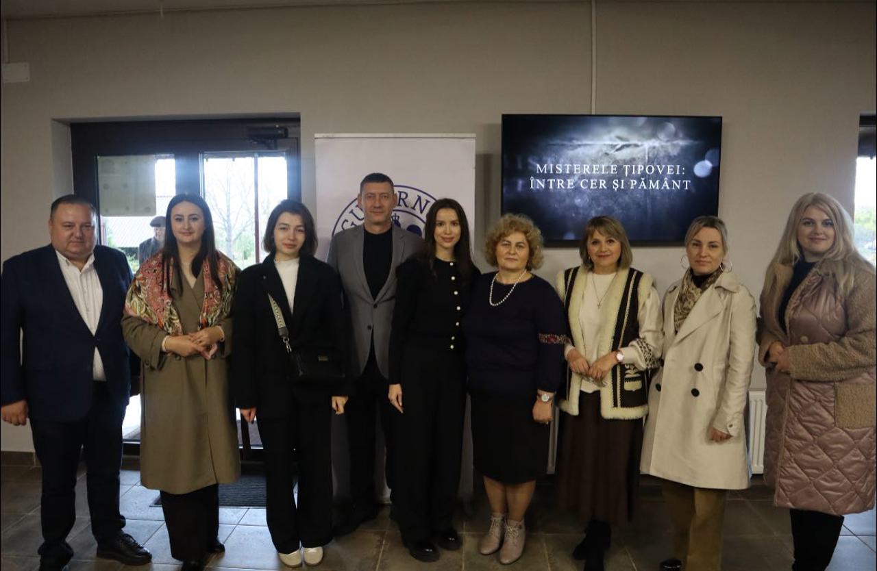 „Misterele Țîpovei: între cer și pământ”, documentar dedicat uneia dintre cele mai spectaculoase vetre de credință din spațiul românesc 