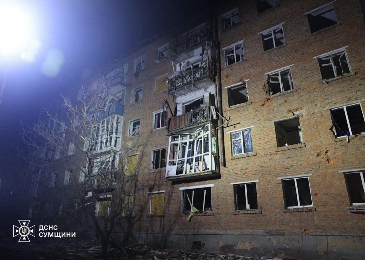 Blocuri avariate și numeroase victime: Consecințele noilor atacuri asupra Ucrainei