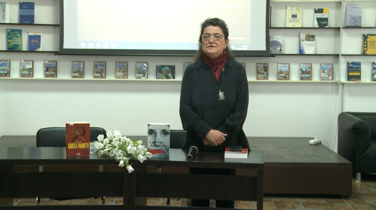 Între seceră și ciocan: memoria foametei și deportărilor