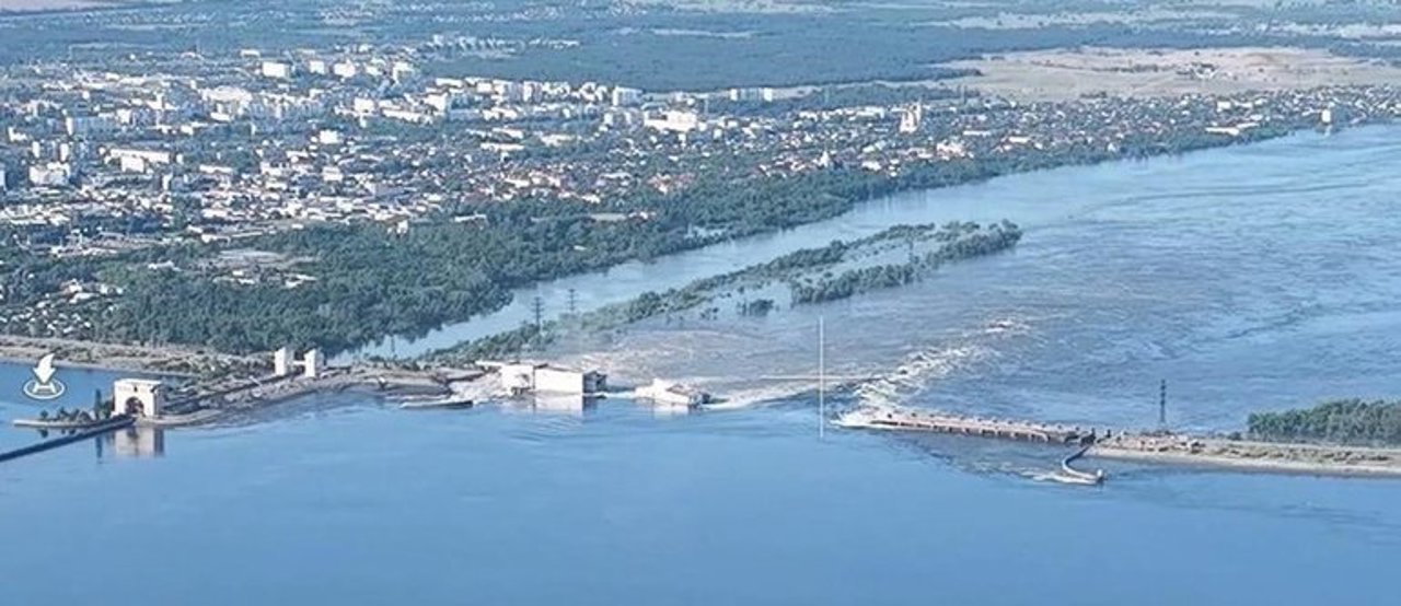 The Nova Kakhovka dam in southern Ukraine has been blown up. Accident endangers Zaporozhye nuclear power plant