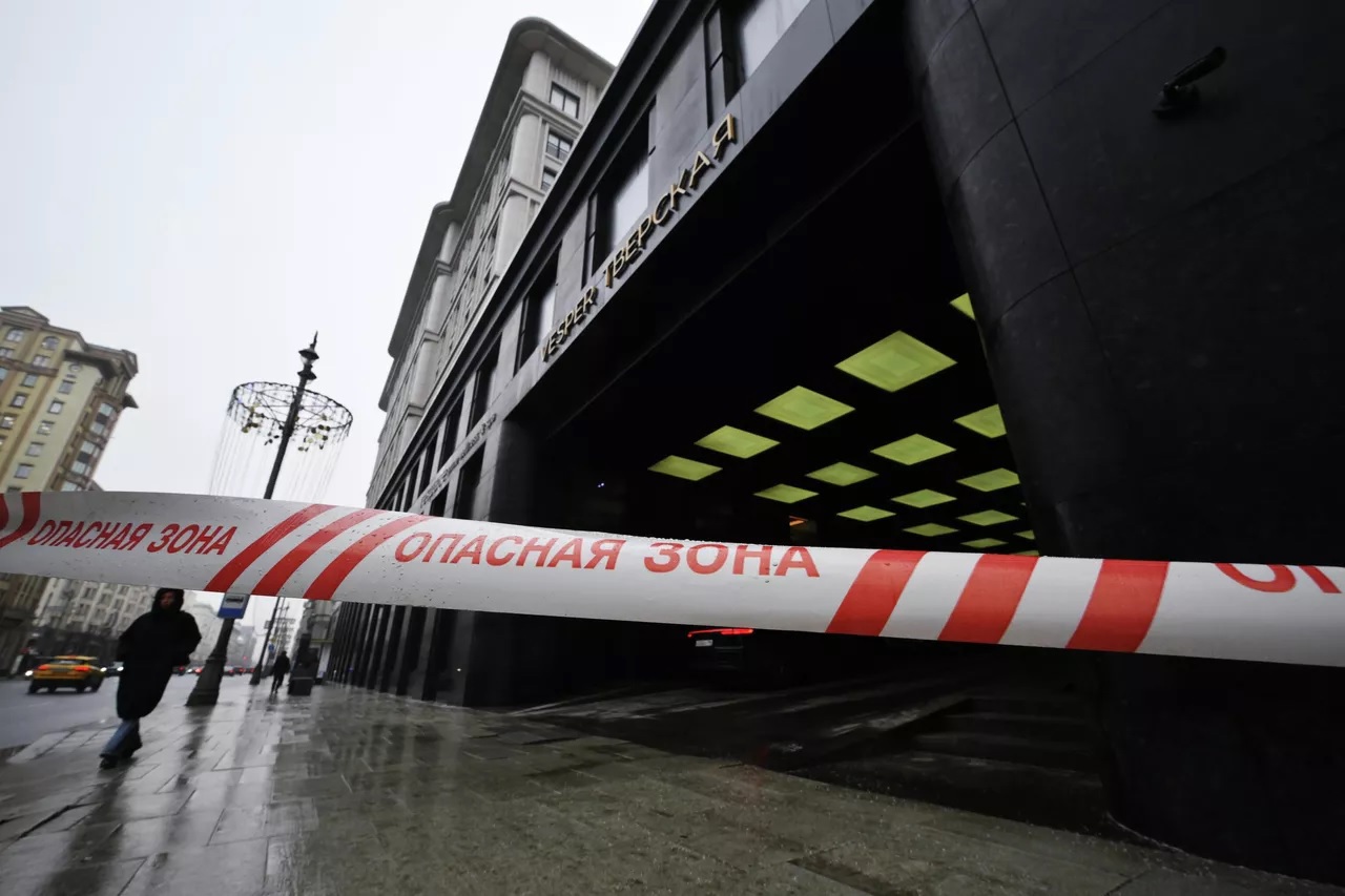 Fost senator rus, mort la Moscova după ce a fost găsit rănit cu armă de foc