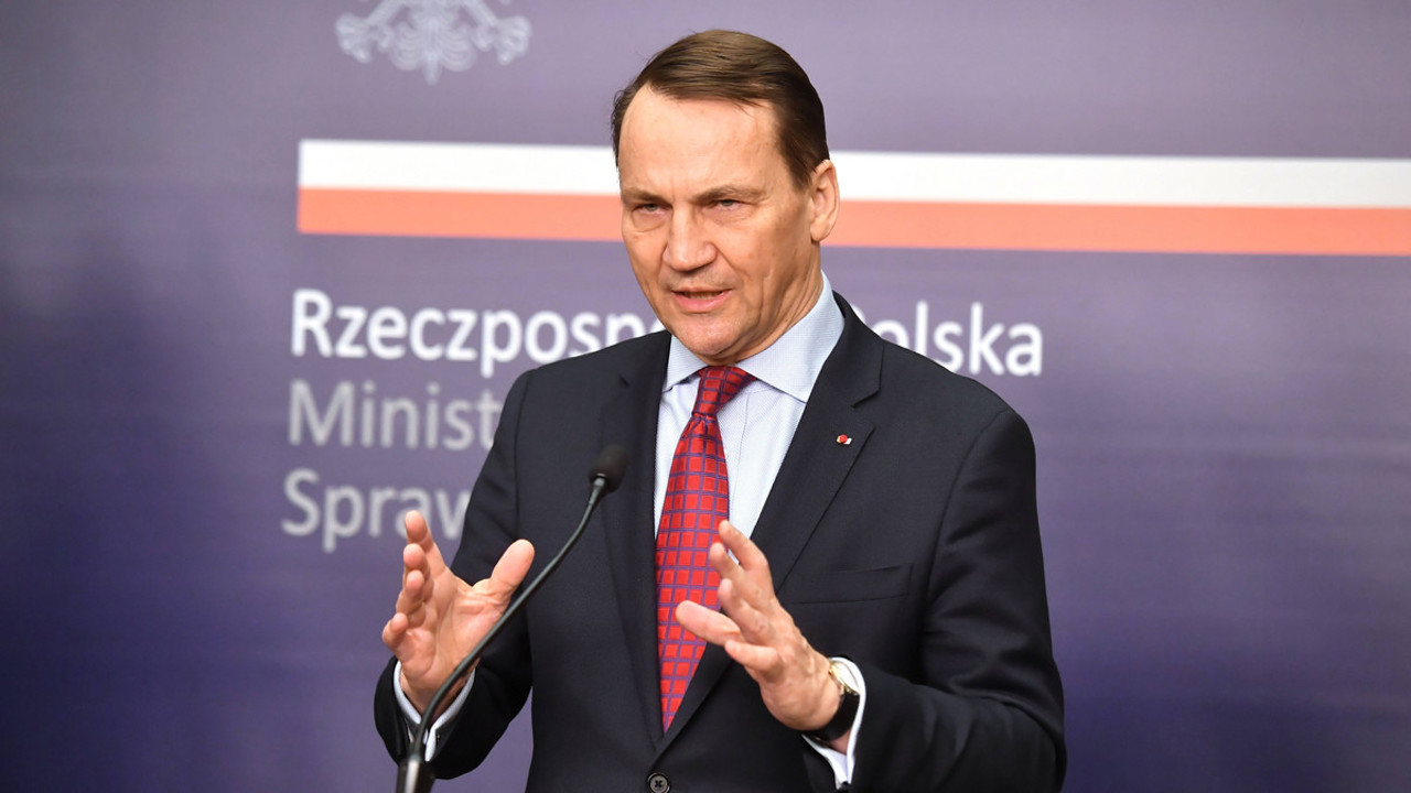 Poland seeks right to intercept Russian missiles in Ukrainian airspace