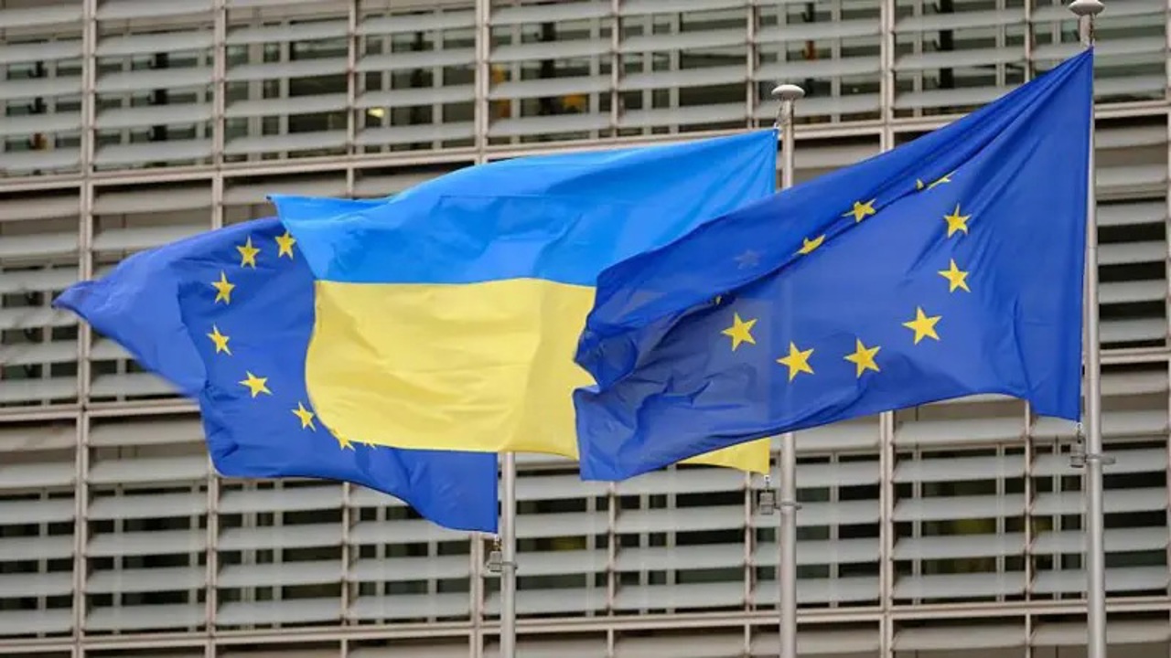 Prima tranșă din împrumutul de 90 de miliarde de euro, aprobat de UE, ajunge la Kiev   