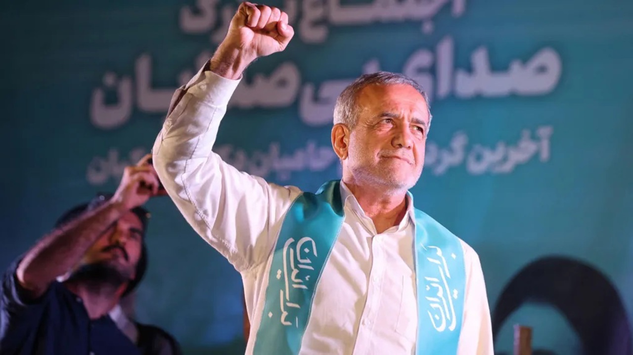 Candidatul reformist Massoud Pezeshkian a câștigat alegerile prezidențiale din Iran