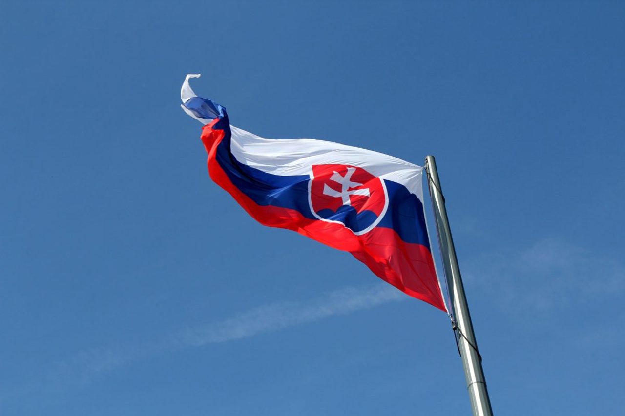 Slovakia's Shift: Authoritarian Trends and Fico's Victory