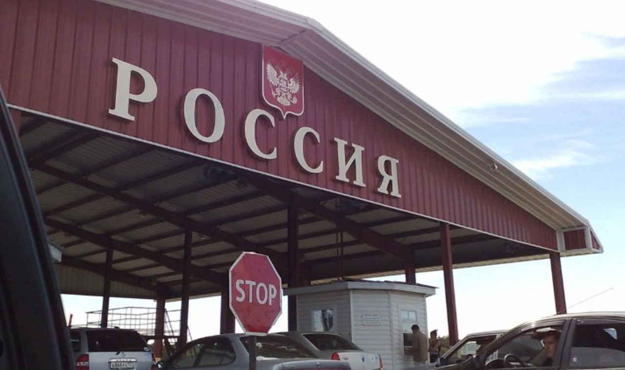 Cetățenii străini trebuie să anunțe autoritățile cu trei zile înainte, dacă vor să călătorească în Rusia