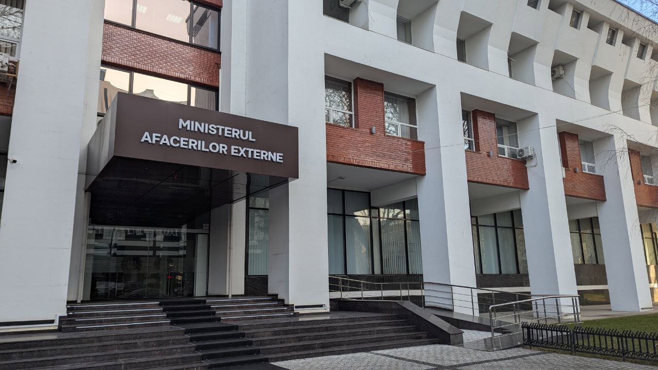 MAE respinge acuzațiile Rusiei: intervenția la Ambasadă s-a făcut conform legii și angajamentelor internaționale