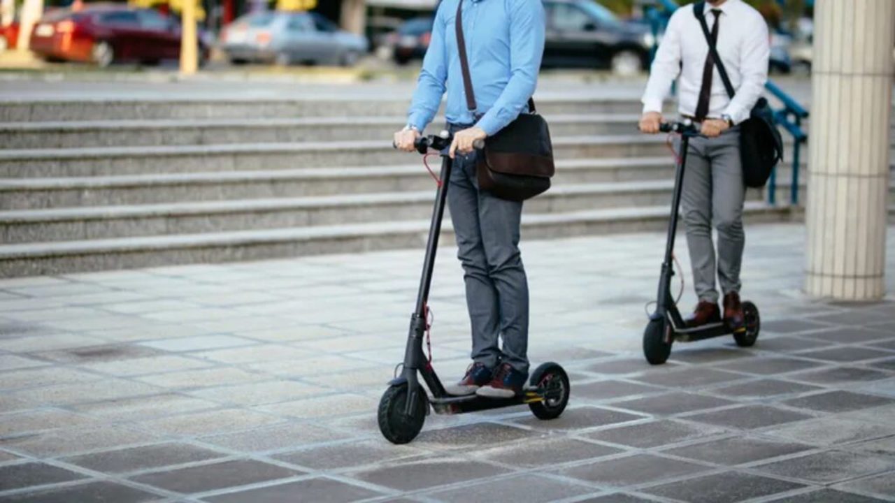Trotinetele electrice, sub lupa Poliției: reguli mai clare după un bilanț alarmant de accidente
