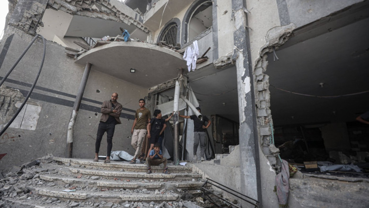 Cel puțin 114 palestinieni au fost uciși în atacurile aeriene israeliene din Gaza