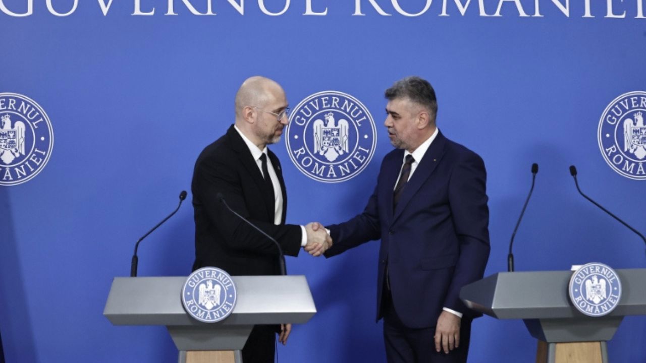 Romanian and Ukrainian PMs sign cooperation agreements