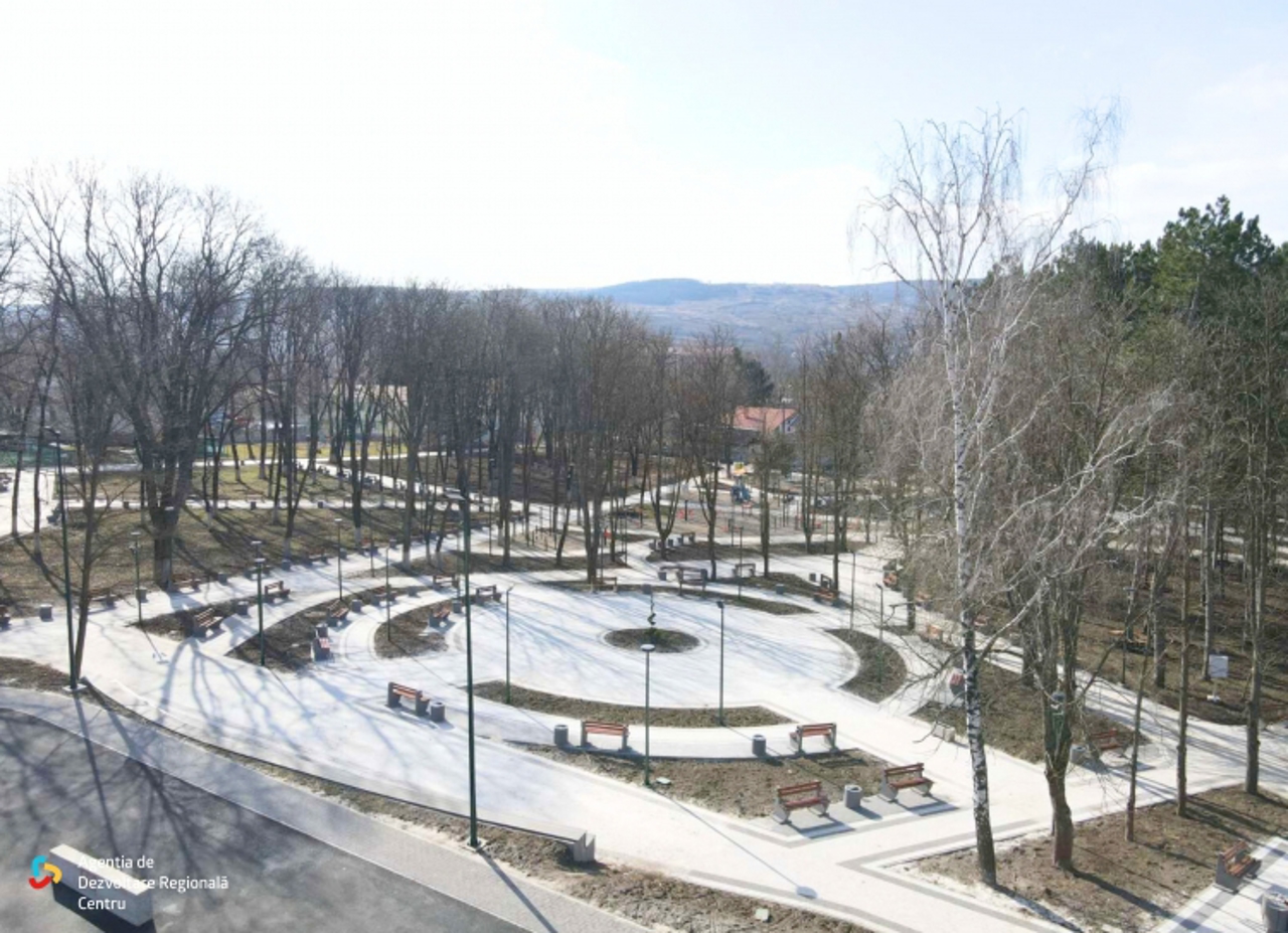 Parcul din Călărași, modernizat cu peste 17 milioane de lei. Lucrările au fost recepționate oficial