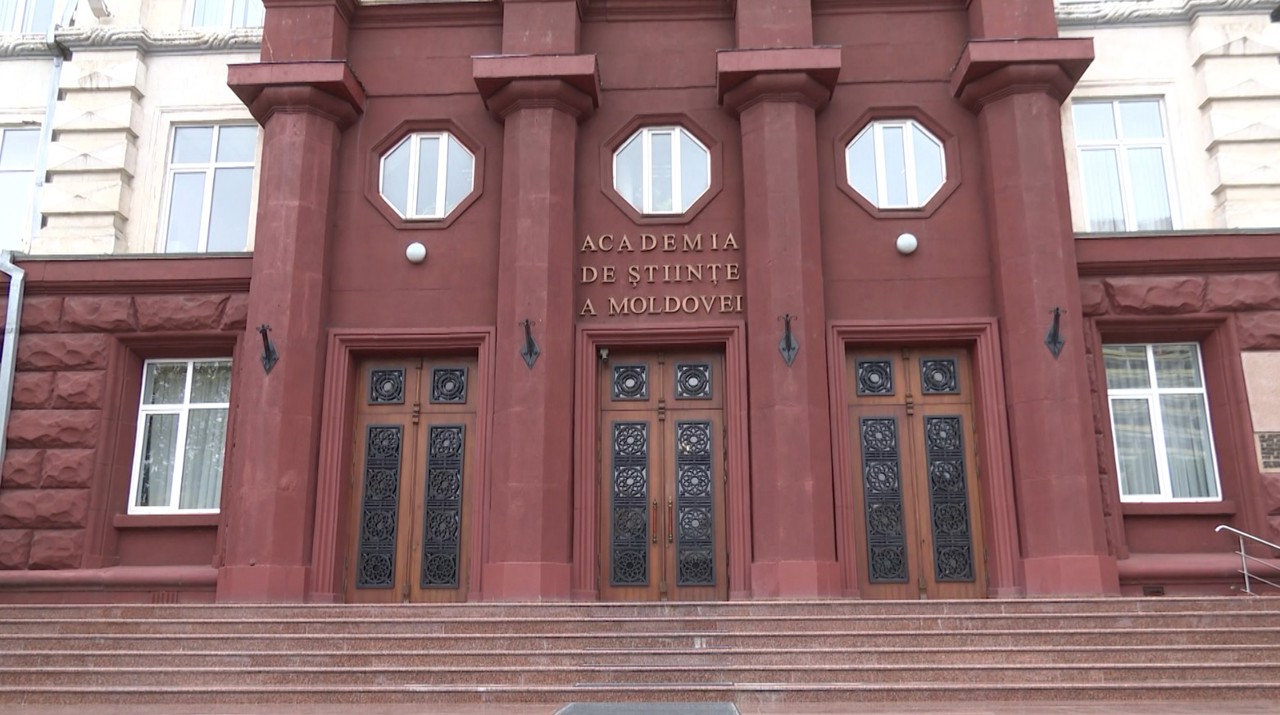 Beneficiile și riscurile utilizării Inteligenței Artificiale, discutate la AȘM cu experți din țară și de peste hotare 