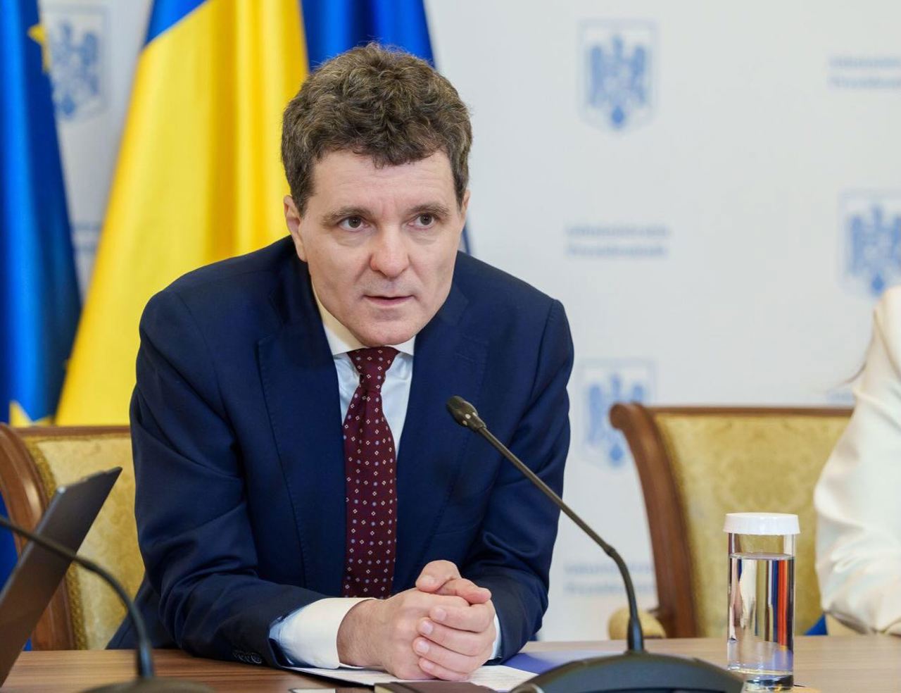 В Румынии документальный фильм привел к протестам в Бухаресте и Клуж-Напоке. Реакция властей