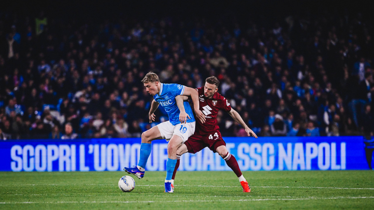 Serie A: Napoli Calcio a învins cu 2:1 pe FC Torino 