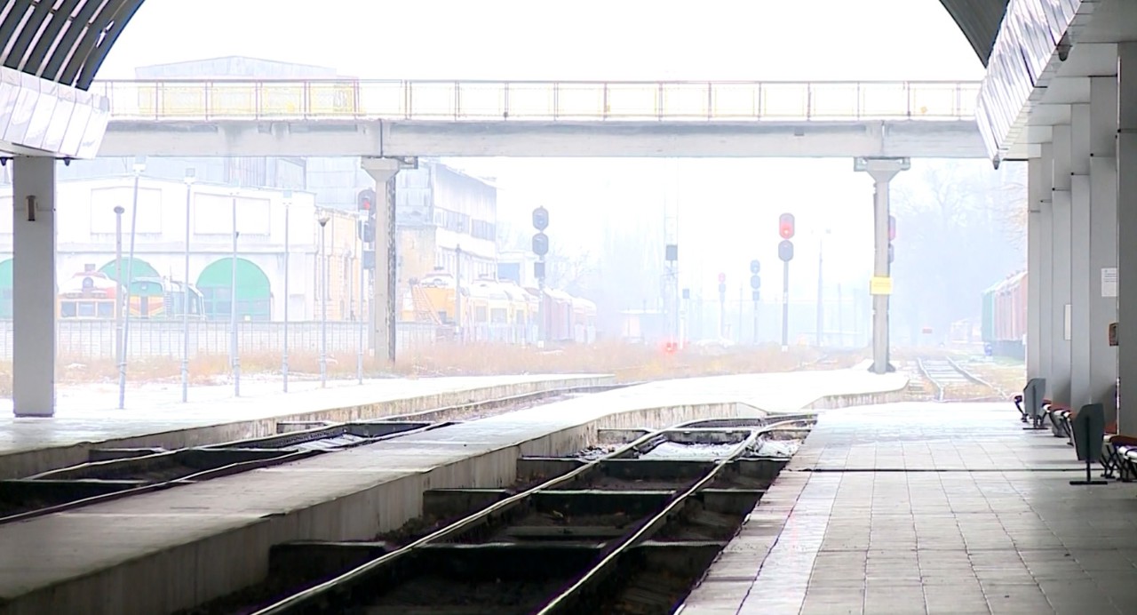 Șomajul tehnic la CFM, prelungit: 600 de angajați rămân în concendiu forțat până la sfârșitul lunii martie 