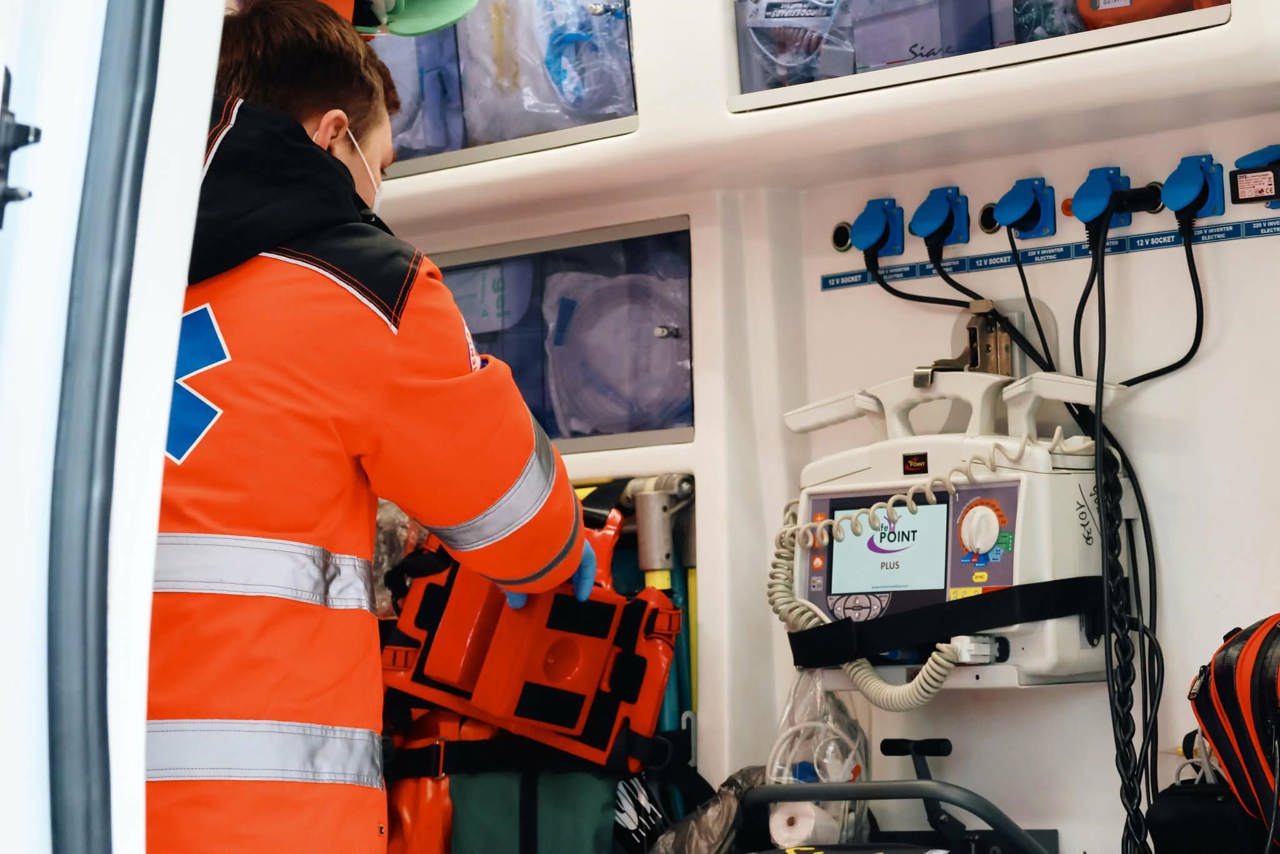 Nearly 15,000 ambulance calls in a week, mostly for cardiovascular emergencies