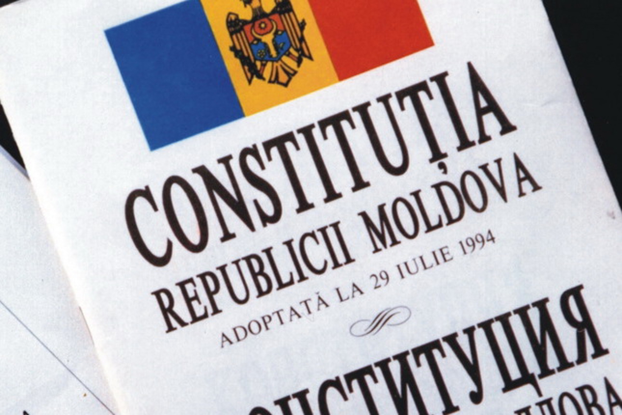 BCS propune un proiect de modificare a Constituției care să interzică migrarea deputaților. PAS ar putea susține inițiativa