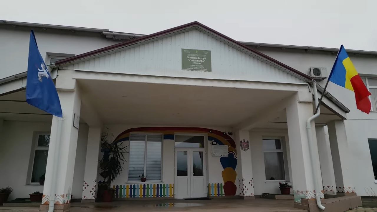 Factură zero la energia electrică. Primărie premiată pentru un proiect de energie din surse regenerabile la o grădiniță din Pașcani