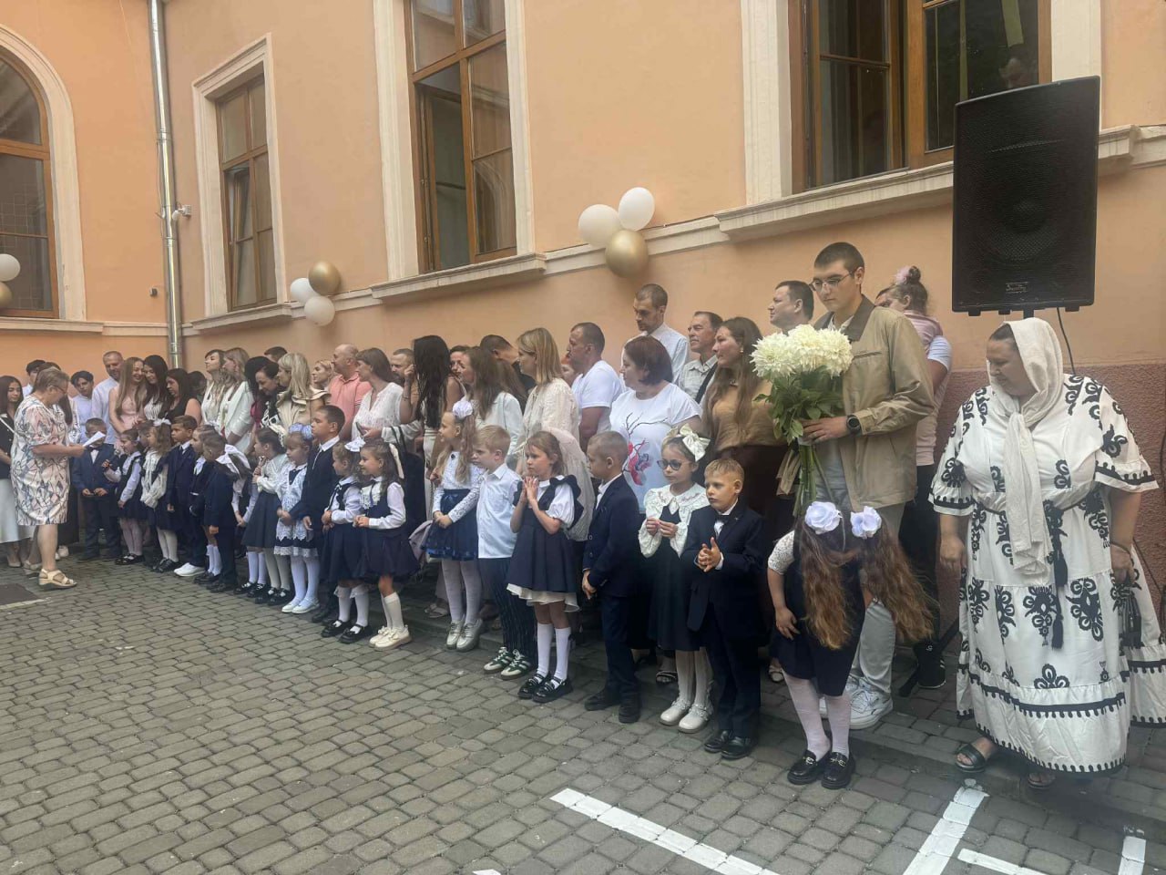 Corespondență de la Cernăuți // Războiul a golit școlile românești: cu 76 de mii mai puțini elevi în regiune în ultimii ani