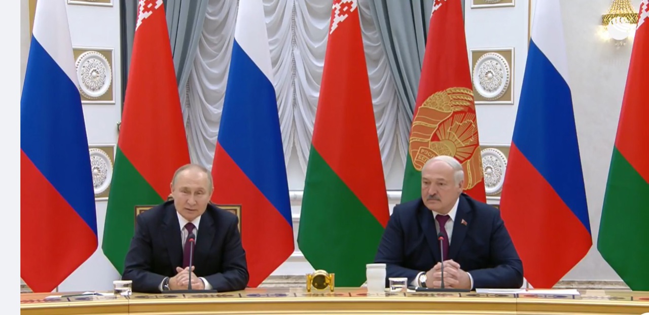 Кремлёвские чиновники отвергают утверждения о намерении Путина оказать давление на Лукашенко