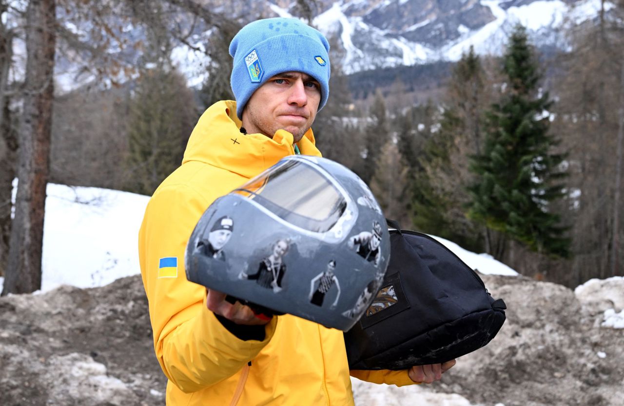 Skeletonist ucrainean, descalificat la Jocurile Olimpice pentru o „cască a memoriei” dedicată victimelor războiului