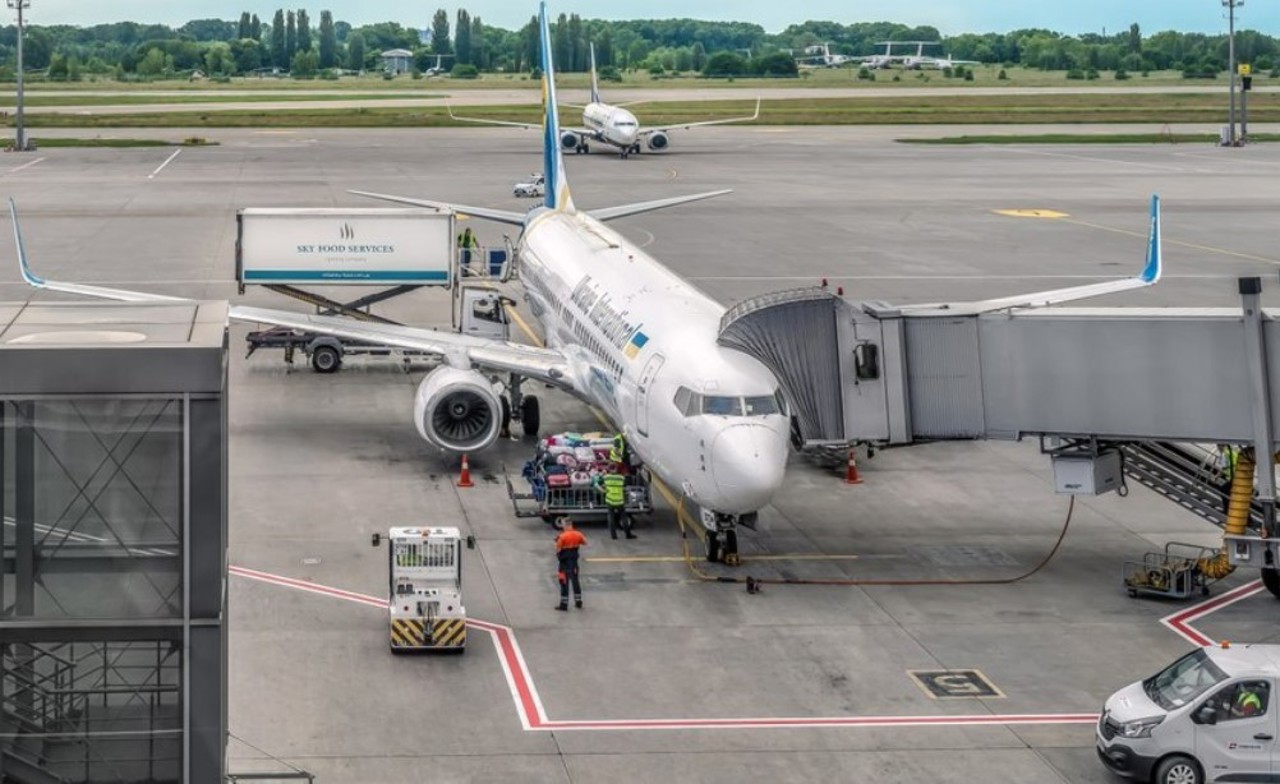 Ucraina anunță că trei sferturi din aeroporturile sale civile au fost grav afectate de război