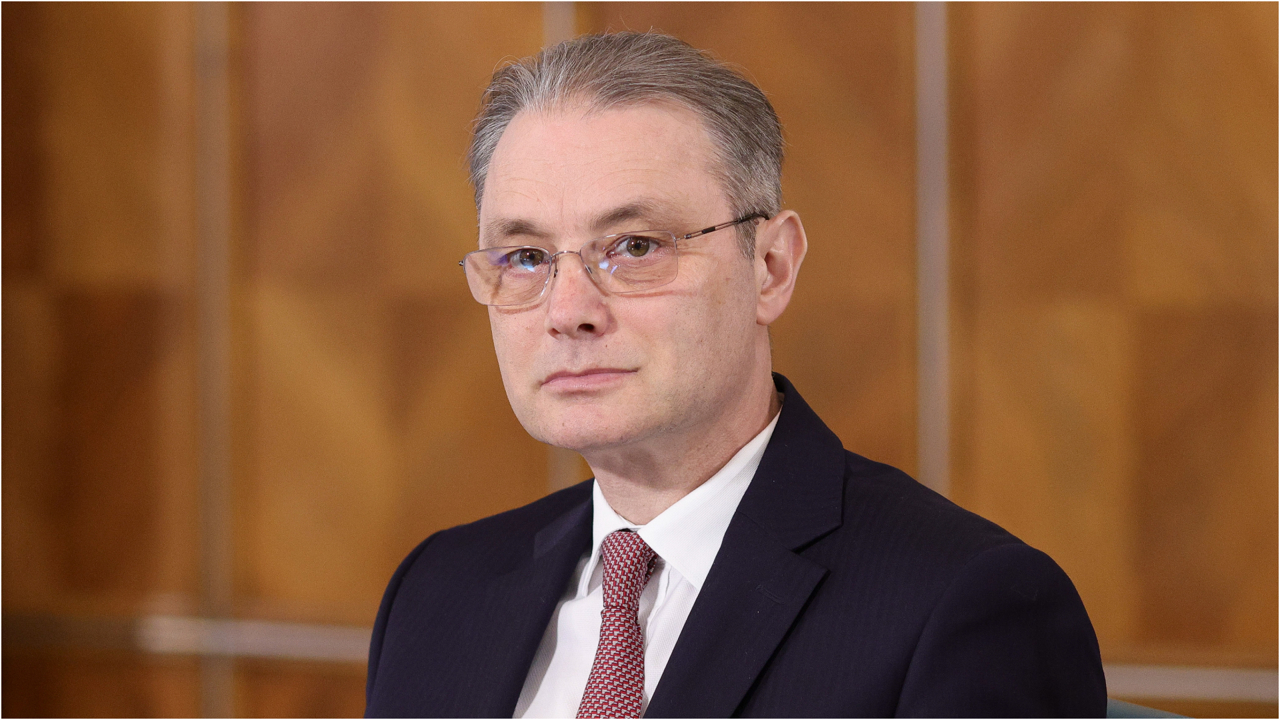 „Sunt multe probleme care nu pot fi amânate”, afirmă premierul român desemnat, după întâlnirea cu miniștrii nominalizați 